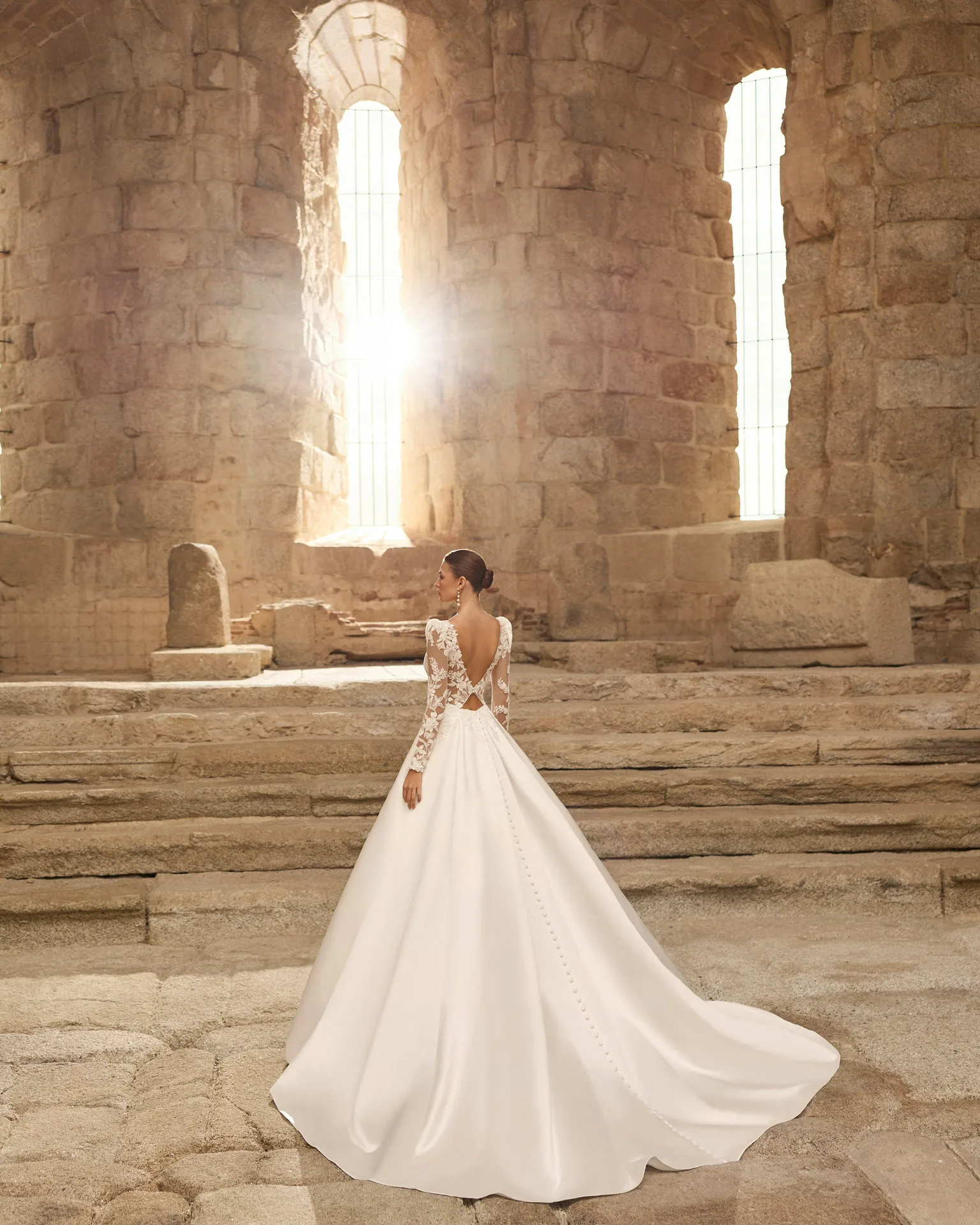 VESTIDO DE NOVIA POESIA ADRIANA ALIER 2027 - Imagen 3