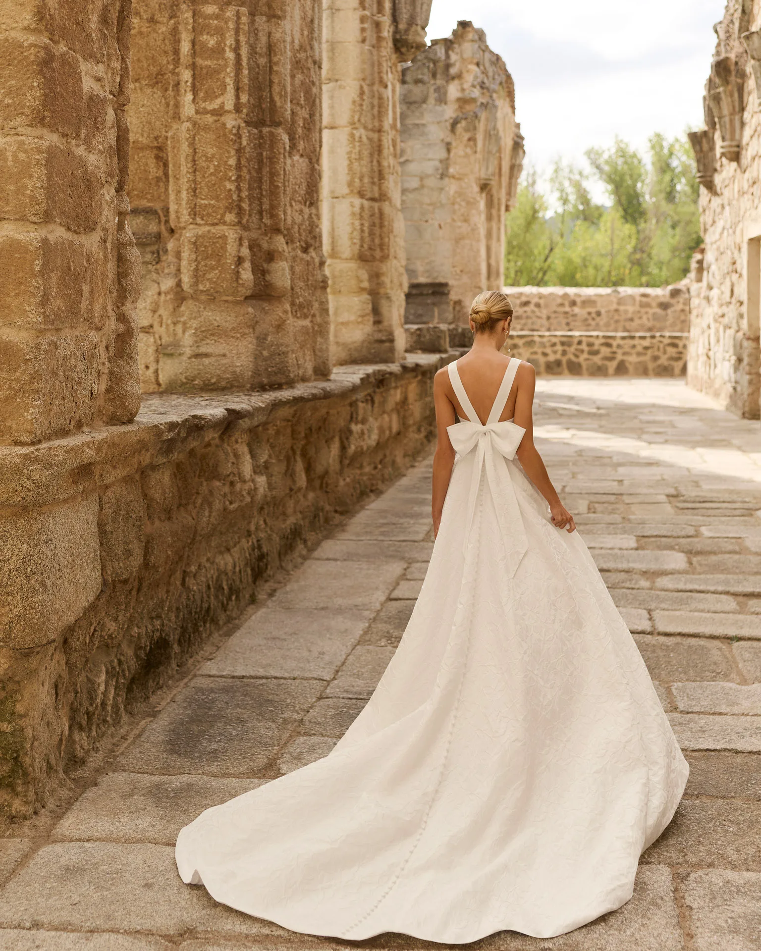 VESTIDO DE NOVIA POTOSI ADRIANA ALIER 2027 - Imagen 3