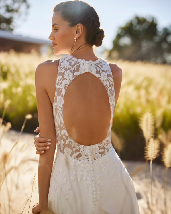 Vestido de novia romántico y elegante.